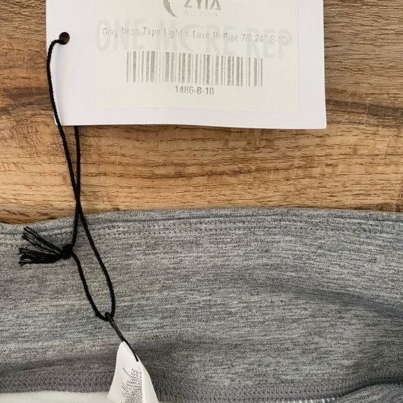 ZYIA ACTIVE Light n Luxe High Rise 7/8 24” leggings Grey Neon tape Size M NWT - Picture 8 of 12